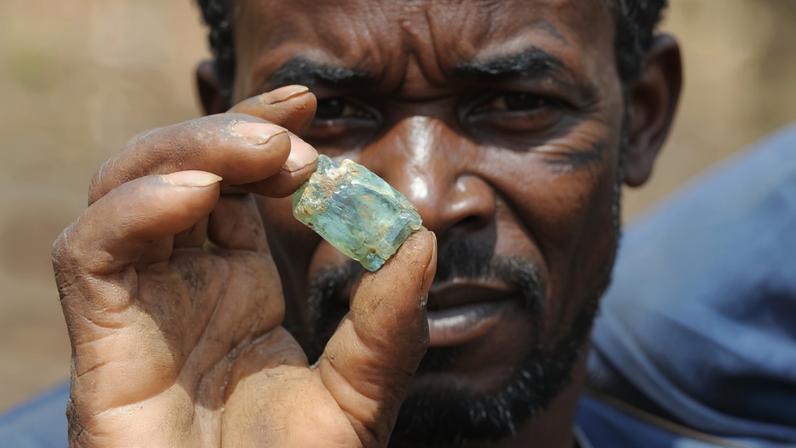 Tratado global para rastrear minerais críticos tem andamento incerto