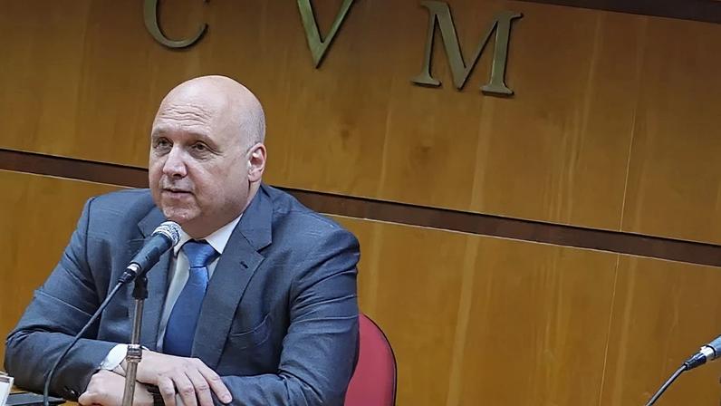 TCU arquiva processo que questionava indicação de Lula à presidência da CVM