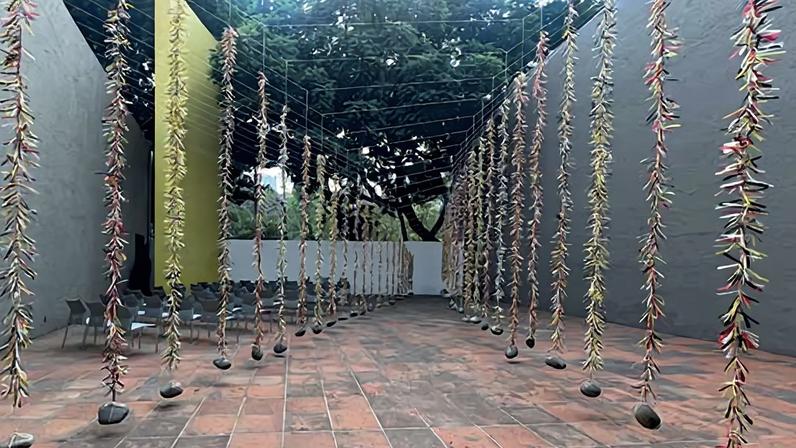 Alberto Odériz’s new installation for the Museo Experimental El Eco’s patio