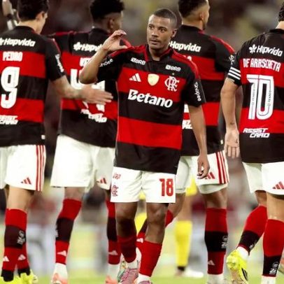 Flamengo vence Madureira com time misto e chega à final do Carioca