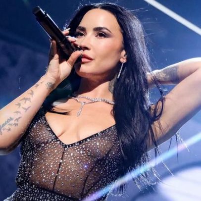 Demi Lovato cancela cinco shows antes da turnê para preservar a saúde