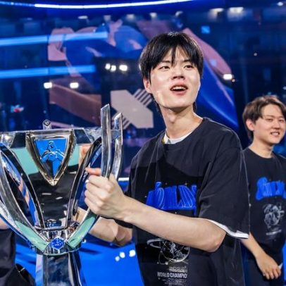 Smeb diz que Deft pretende continuar como jogador profissional