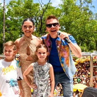 Michel Teló leva Thais Fersoza e filhos a bloco de Carnaval