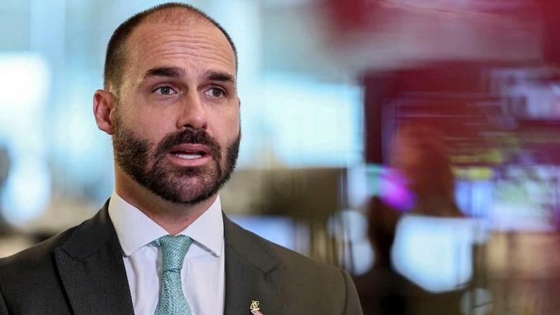 Eduardo Bolsonaro (PL) perdeu o mandato em dezembro de 2025