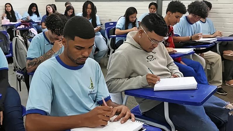 Números fazem parte do Censo Escolar 2025, que indica dados de escolas, alunos e profissionais em sala de aula