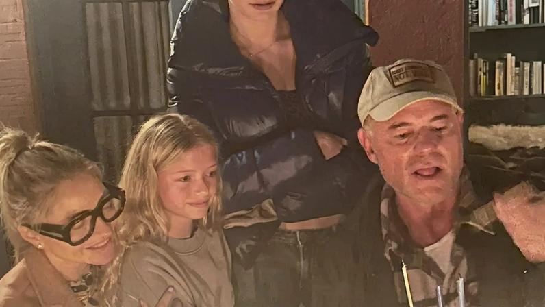 Esposa de Eric Dane, Rebecca Gayheart, compartilha fotos de família após morte do ator por ALS