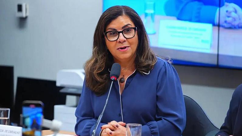 Ex-juíza defende penduricalhos no STF após comentário de desembargador