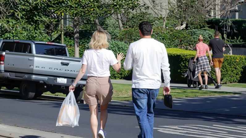 Sydney Sweeney and Scooter Braun walking in Brentwood.