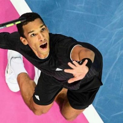 Aliassime vence Fils e avança às semifinais em Montpellier