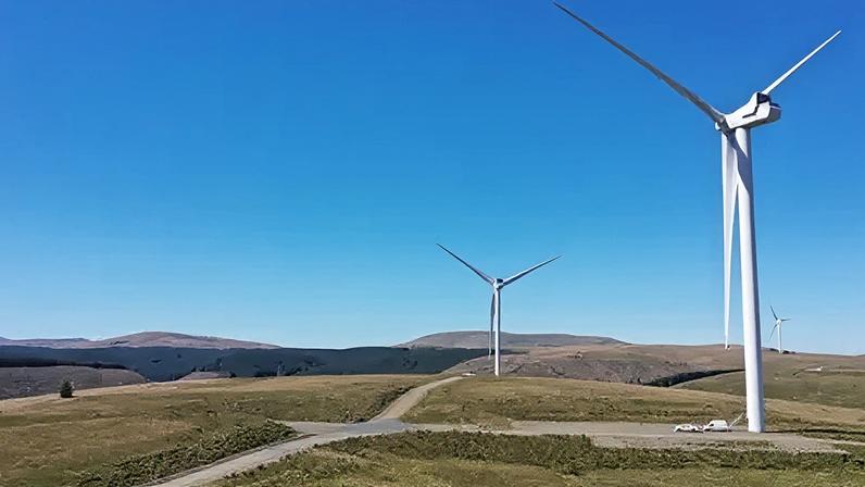 Community Windpower wanted to build 60 turbines at Scoop Hill