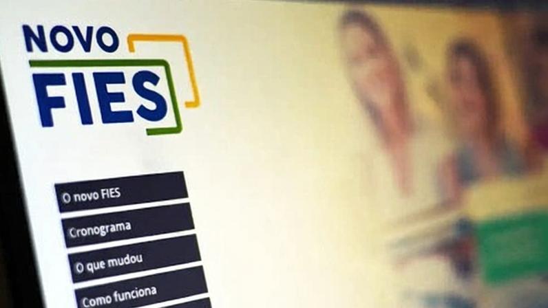 Pré-selecionados precisam completar cadastro no Fies até o fim da noite