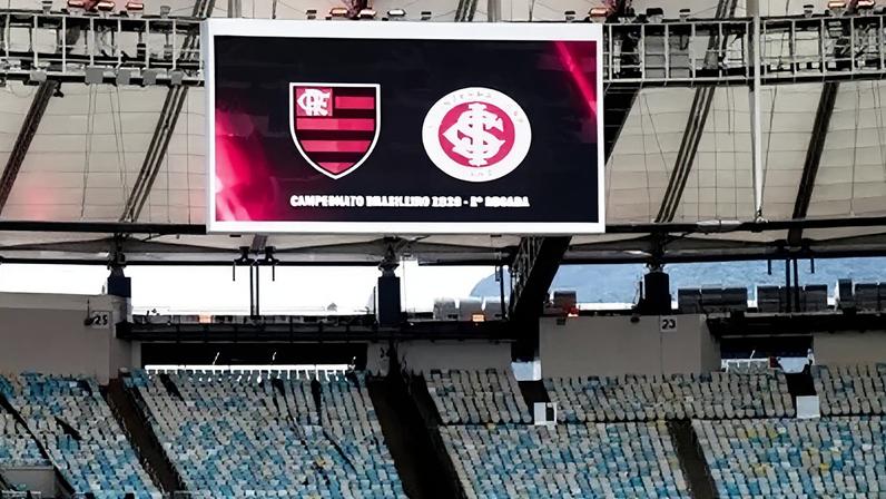 Telão do Maracanã antes de Flamengo x Inter pela segunda rodada do Brasileirão