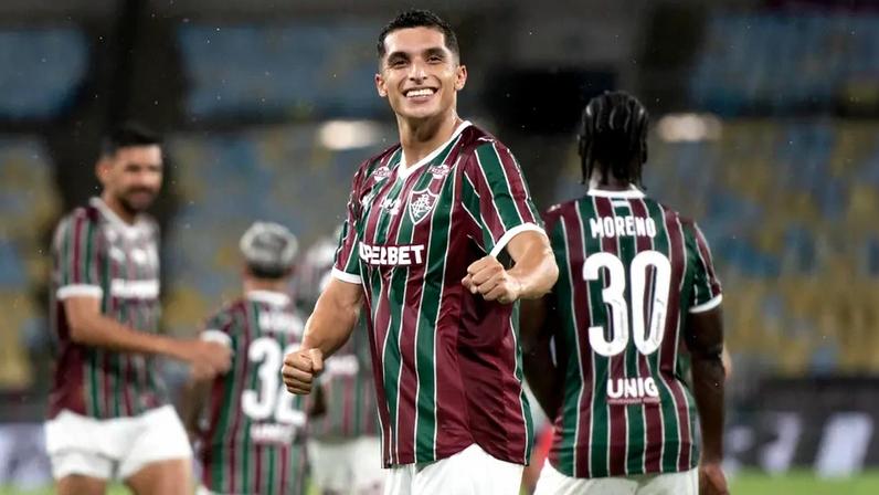 Kevin Serna comemora seu gol pelo Fluminense contra o Maricá (Foto: Delmiro Santos Junios/Mochila Press/Gazeta Press)