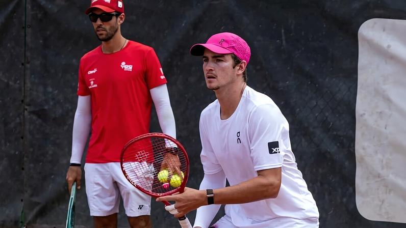 Fonseca evita pressão por defesa de título e afirma estar em bom nível