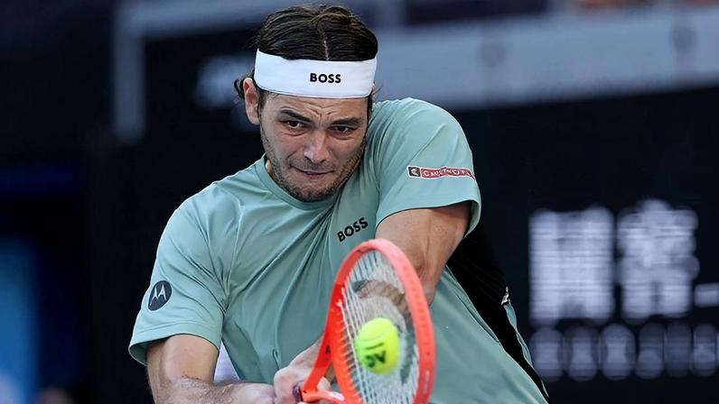 Fritz vence dois tiebreaks contra Cilic e decide em Dallas contra Shelton