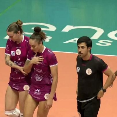 Ponteira do Maringá é levada à ambulância em duelo com Flamengo na Superliga