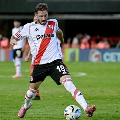 Viña é barrado no quarto jogo; River Plate agrava crise com nova derrota