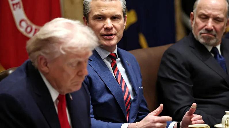 IA versus Pentágono: robôs letais, vigilância em massa e limites éticos