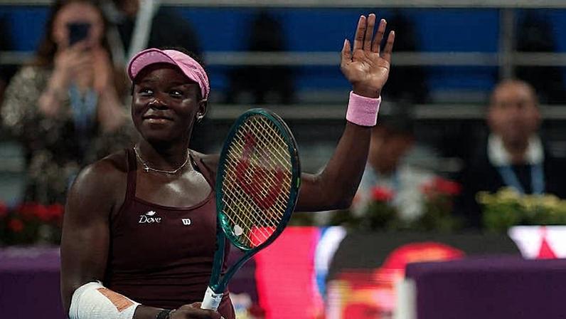 Mboko encerra invencibilidade de Rybakina e pode chegar ao top 10