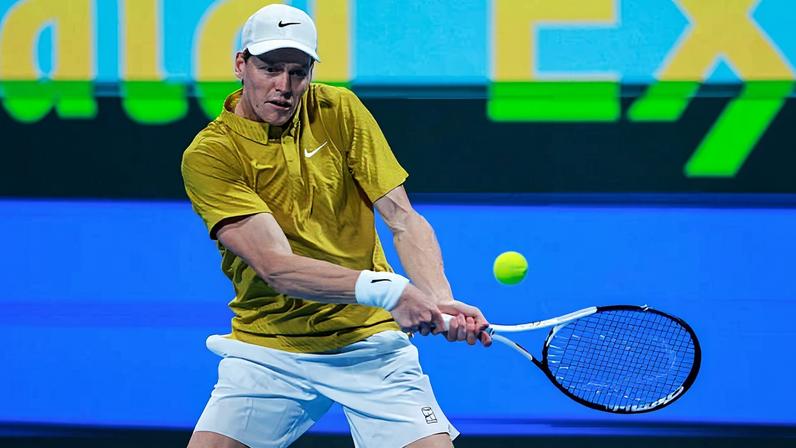 Sinner vence estreia e quebra jejum desde a Austrália