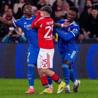 Técnico do Chelsea apoia Vini Jr. após denúncia de racismo