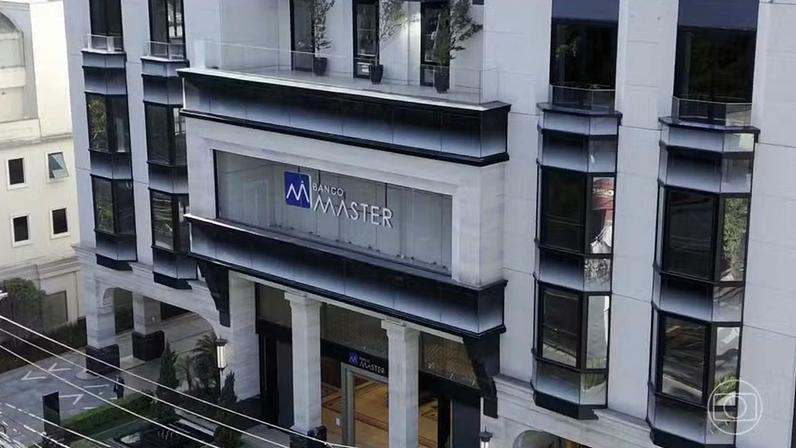Banco Master é suspeito de irregularidades na venda de crédito consignado para milhares de aposentados e pensionistas — Foto: Jornal Nacional/ Reprodução