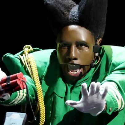 Tyler, the Creator passa por incidente explosivo nos Grammys 2026