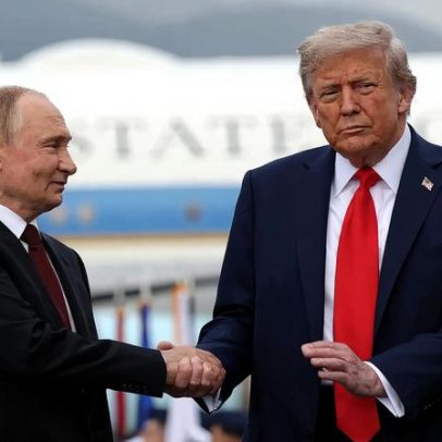 EUA e Rússia negociam prorrogação do último tratado nuclear em vigor