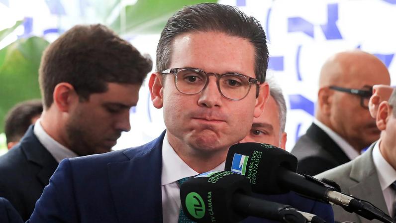 Presidente da Câmara, Hugo Motta, tenta reduzir pressão por parte do governo e da oposição na condução da pauta da Casa (Foto: Lula Marques/Agência Brasil)