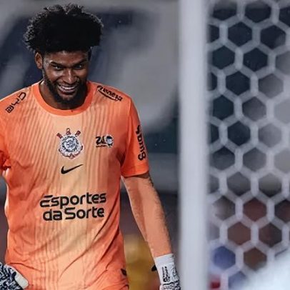 Hugo Souza brilha e atinge marca histórica pelo Corinthians