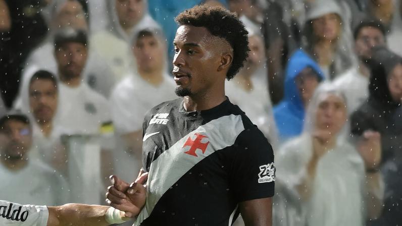 Neymar diz ter sido chamado de pior jogador do mundo após gols