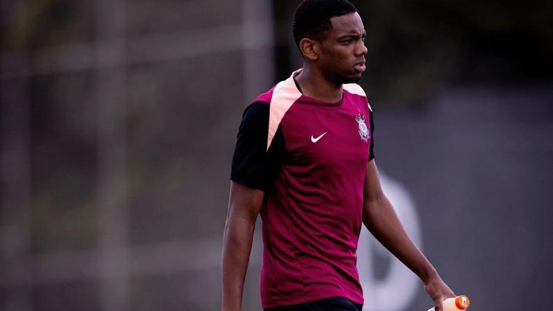 Milan avança na compra de André, Corinthians debate venda internamente