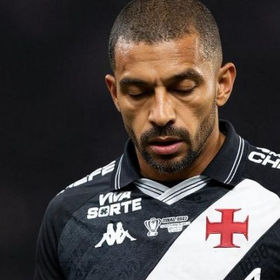 Lateral do Vasco explica episódio envolvendo Neymar após cobrança de torcida