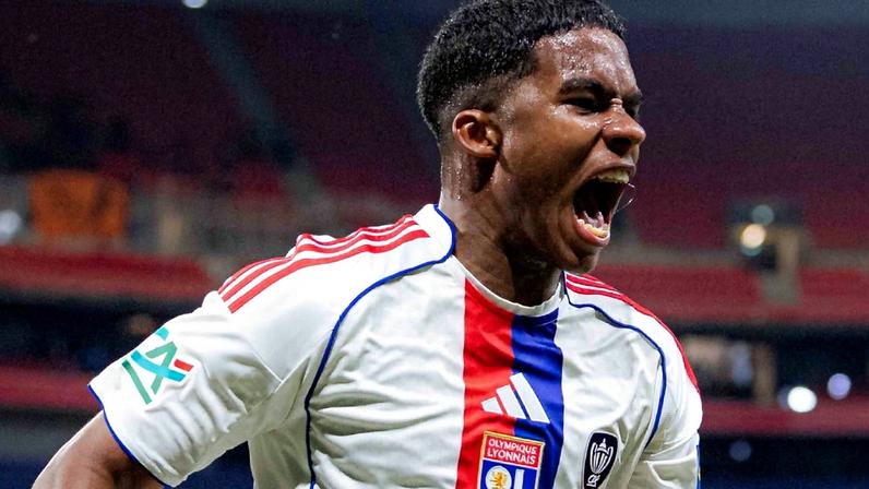 Real Madrid avalia futuro de Endrick após início promissor no Lyon