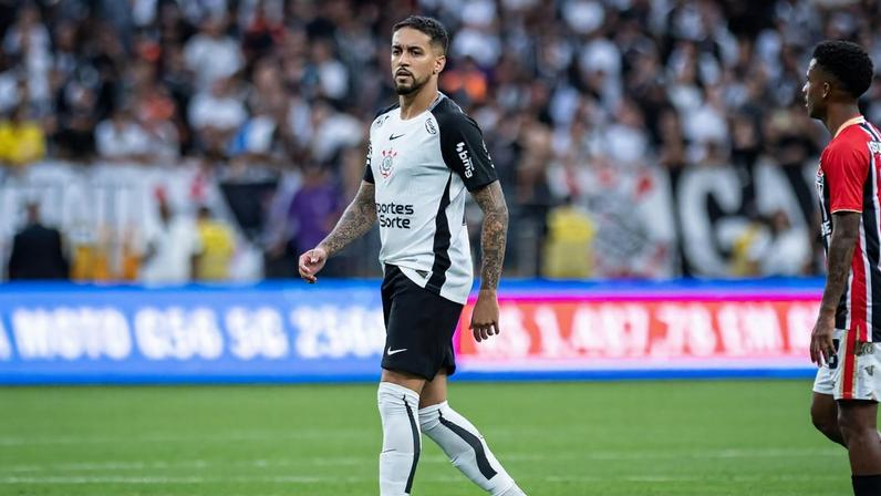 Matheus Pereira renova imagem e busca destaque no Corinthians