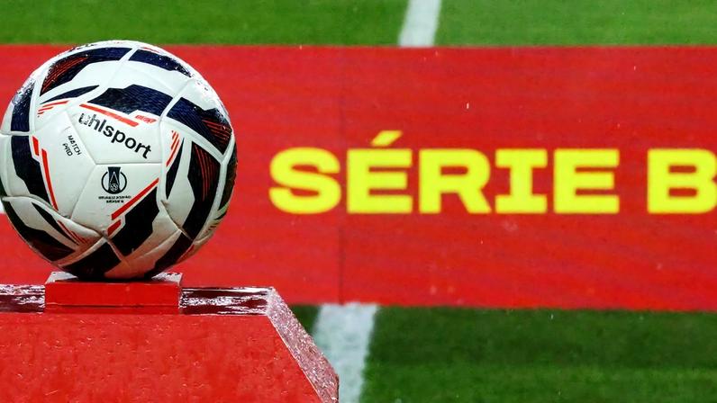 Última vez que Série B teve mata-mata para subir ao Brasileirão