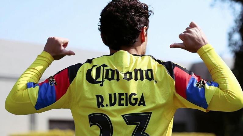 Corinthians empresta goleiro Matheus Donelli a clube árabe