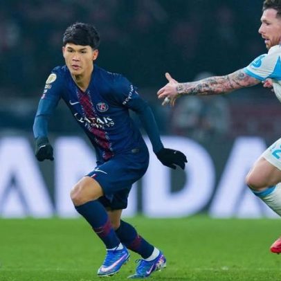 Joia que trocou Barcelona pelo PSG cita diferença de Flick e Luis Enrique