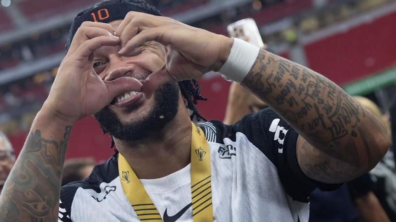 Denis Bouanga em ação pelo Los Angeles FC