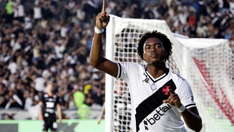 Vasco encaminha empréstimo de atacante ao Fortaleza