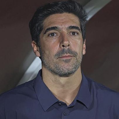 Abel evita bodes expiatórios e assume culpa após derrota do Palmeiras