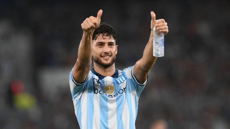Marco Di Cesare em jogo do Racing
