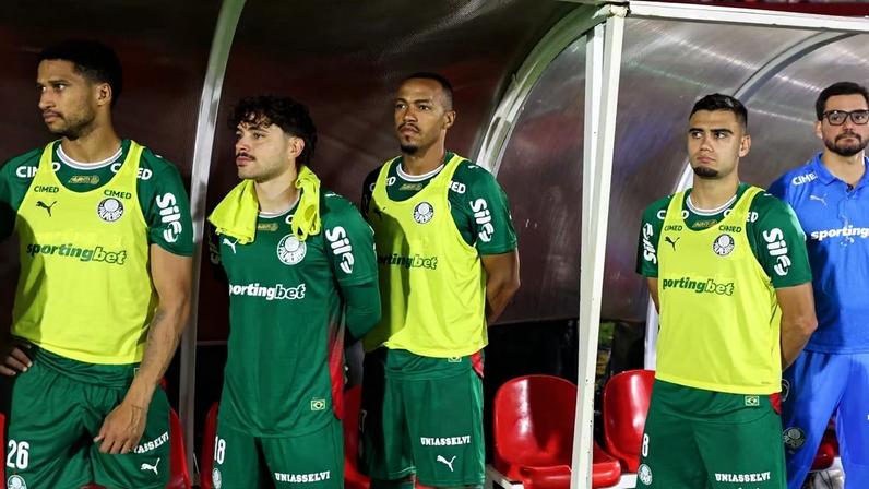 Murilo, Maurício, Marlon Freitas e Andreas Pereira durante Botafogo-SP x Palmeiras