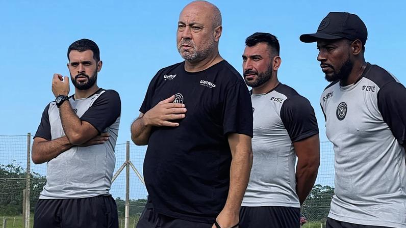 Campeão da Libertadores assume missão de substituir Baier para manter time na elite