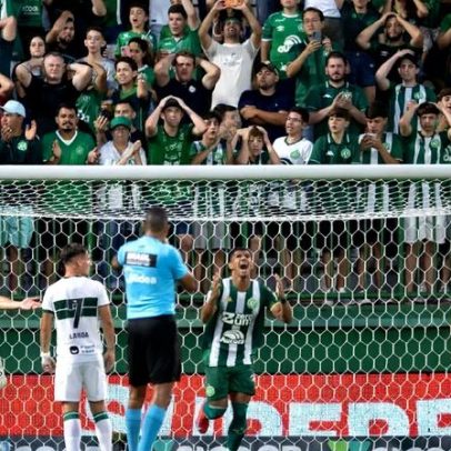 Chapecoense empata no fim com o Coritiba em jogo de seis gols pelo Brasileirão