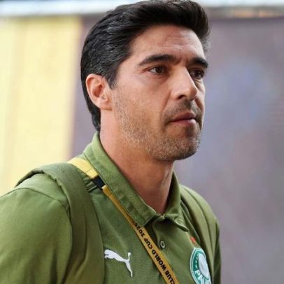 Tottenham escolhe novo técnico até o fim da temporada após sondar Abel Ferreira