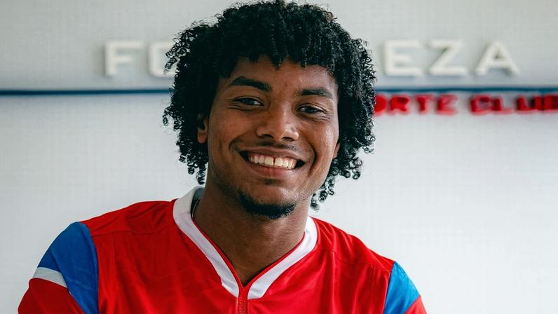 Ancelotti curte Carnaval de Salvador e ri de pedido de Léo Santana para Neymar