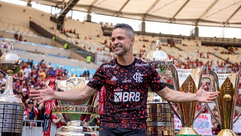 Diego Ribas vê fase do Flamengo como passageira; comenta volta de Paquetá