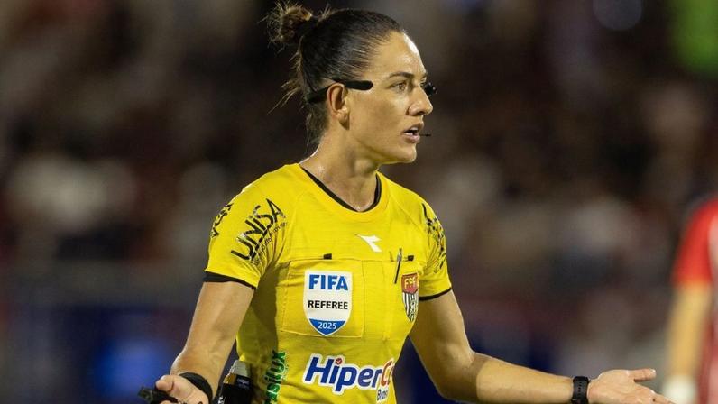 Gustavo Marques pede desculpas após ofensas; ouve árbitra Bragantino x São Paulo