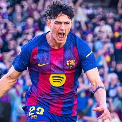 Barcelona vence no primeiro tempo, bate o Levante e assume liderança da LaLiga